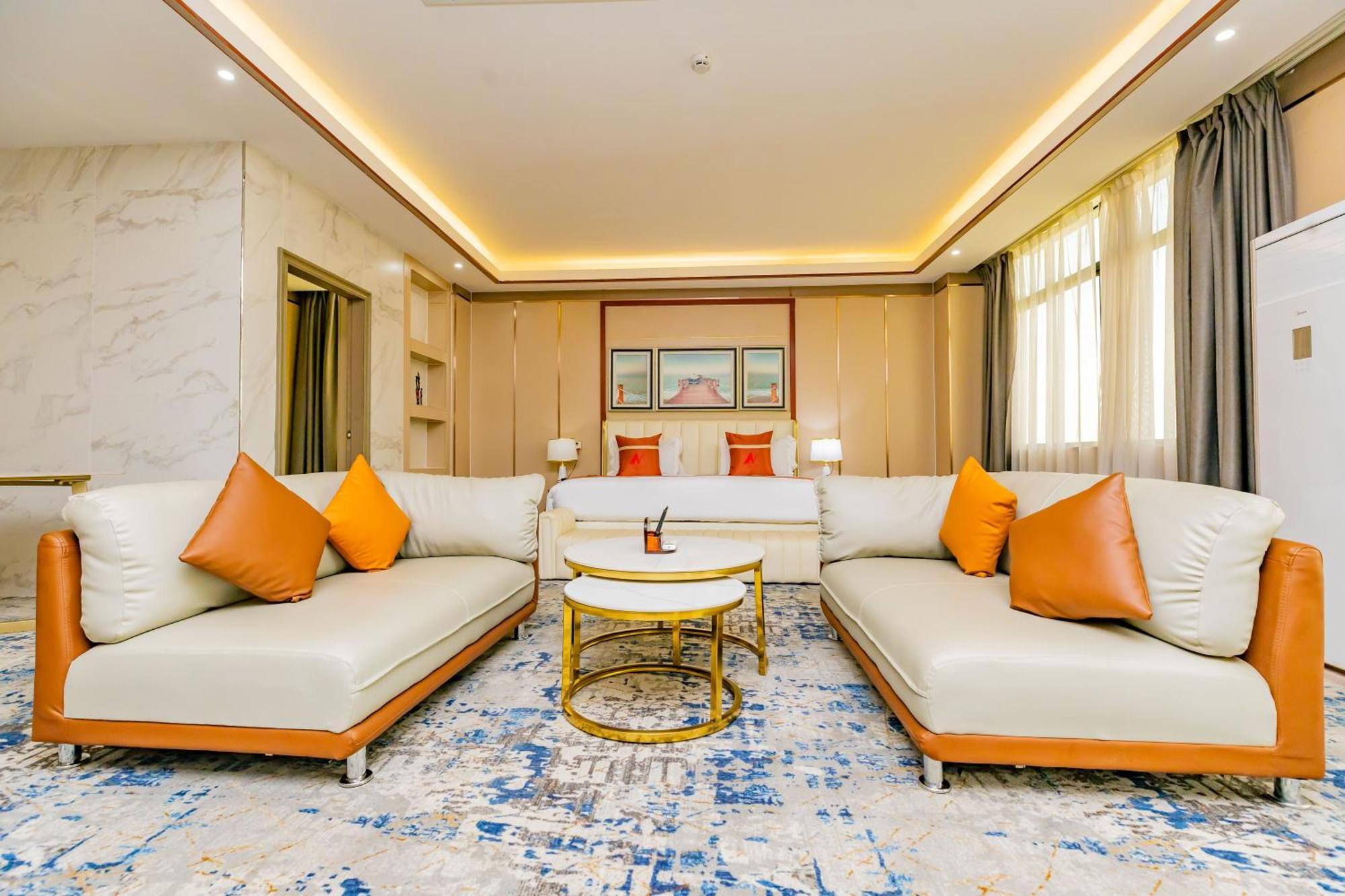 M hotel Kigali Exteriér fotografie